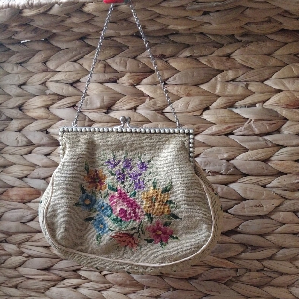 Vintage mini Floral tapestry Embroidered Women's Bag